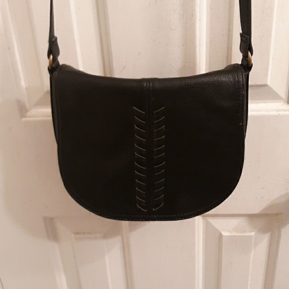 Carlos Shoulder Bag  - Picture 2 of 11